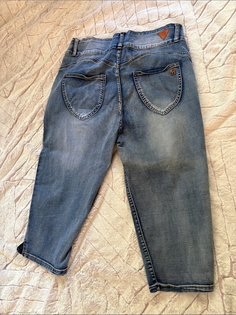 Christian Louboutin Medium Blue Cropped Ankle Jeans - Picture 3 of 3